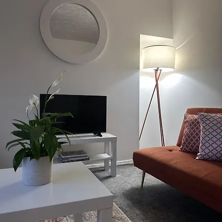 Ocean Village Marina 2 Bedroom Apartment With Balcony! Southampton Exterior photo