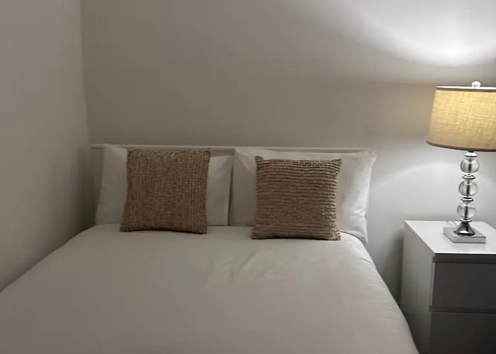 Ocean Village Marina 2 Bedroom Apartment With Balcony!